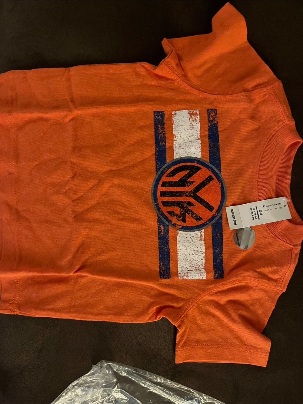 Nee York Nicks Old Navy Orange Short-Sleeve Tee with Blue & White Graphic